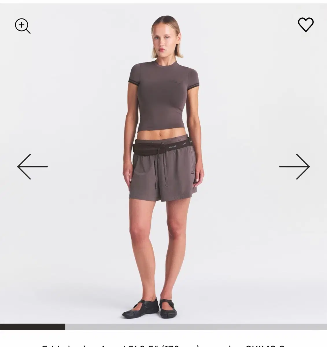 Nikeskims 나이키스킴스 크롭티셔츠