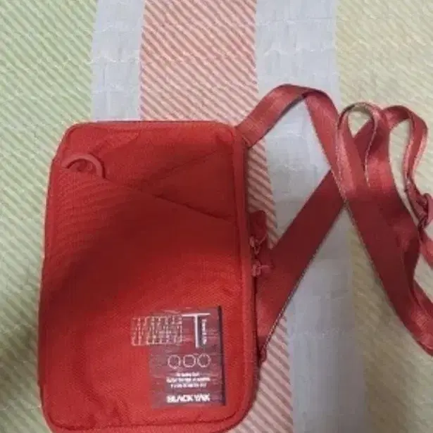 블랙야크 티엘 여권 파우치