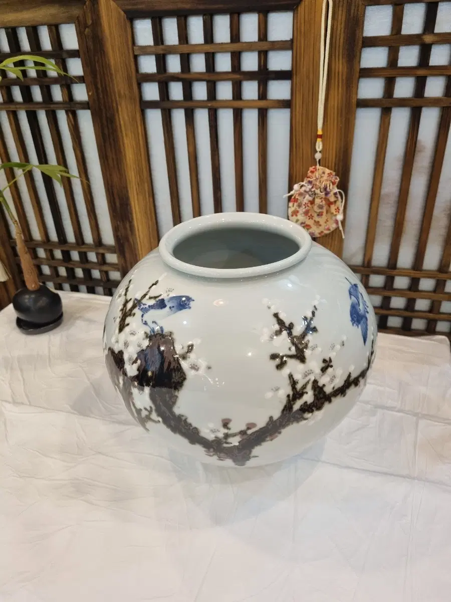 도자기 (매화조)