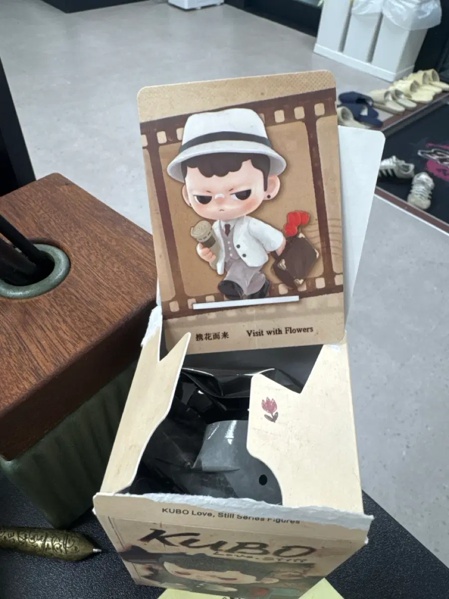 팝마트 [쿠보 사랑이 머무는 순간 시리즈] Visit with flowers