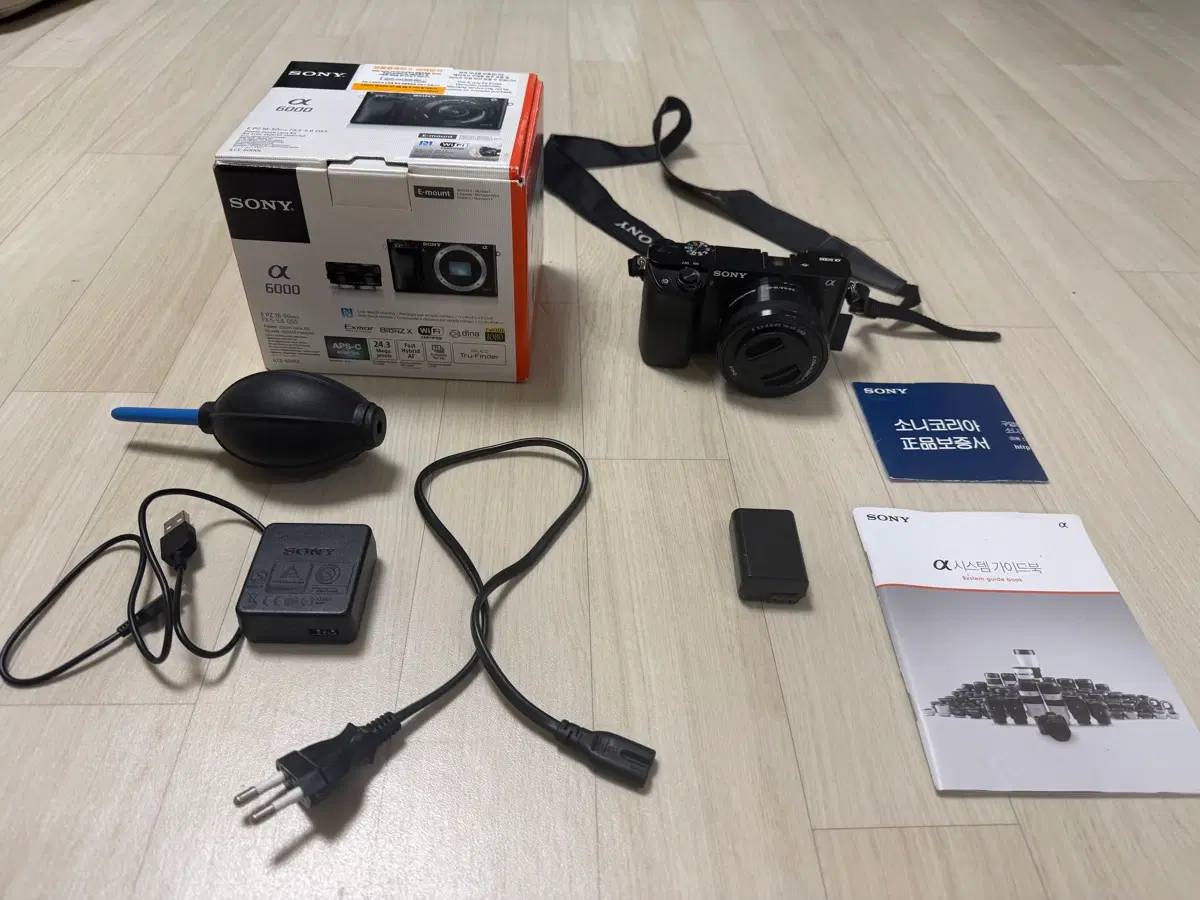 소니 A6000 미러리스 카메라 블랙