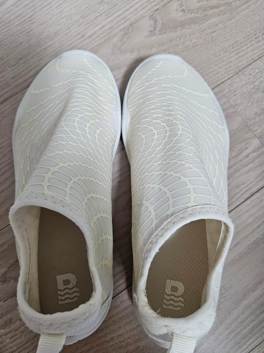 밸롭키즈 아쿠아슈즈