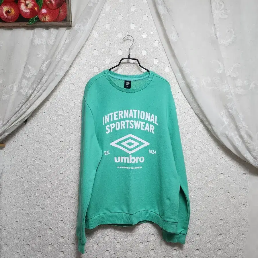 엄브로 티셔츠 남성100