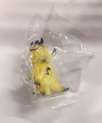 MEDICOMTOY VAG 시리즈 12 T9G 랑기아스 옐로우 컬러