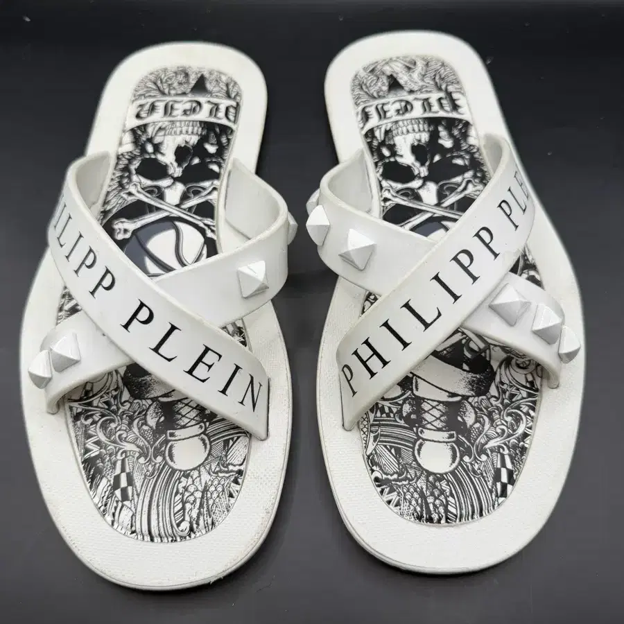 필립플레인 Philipp Plein 화이트 샌들 40