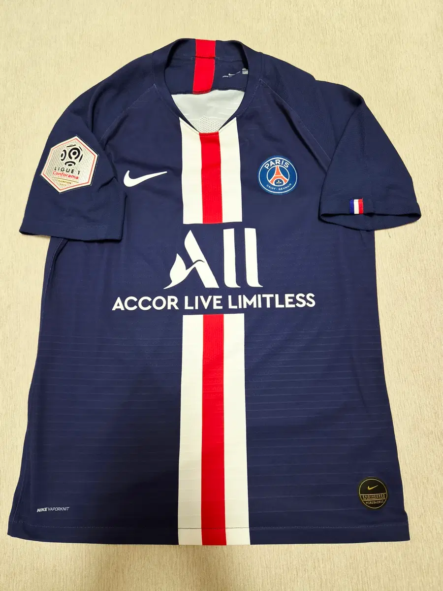 19-20 파리 생제르맹 PSG 홈 정품 어센틱 유니폼 이브라히모비치 자컷 마킹
