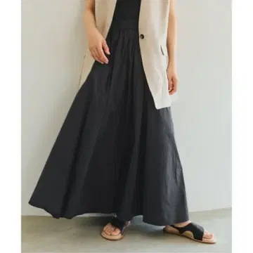 SPICK & SPAN 스픽 앤 스팬 CO/PE 발수 개더 스커트