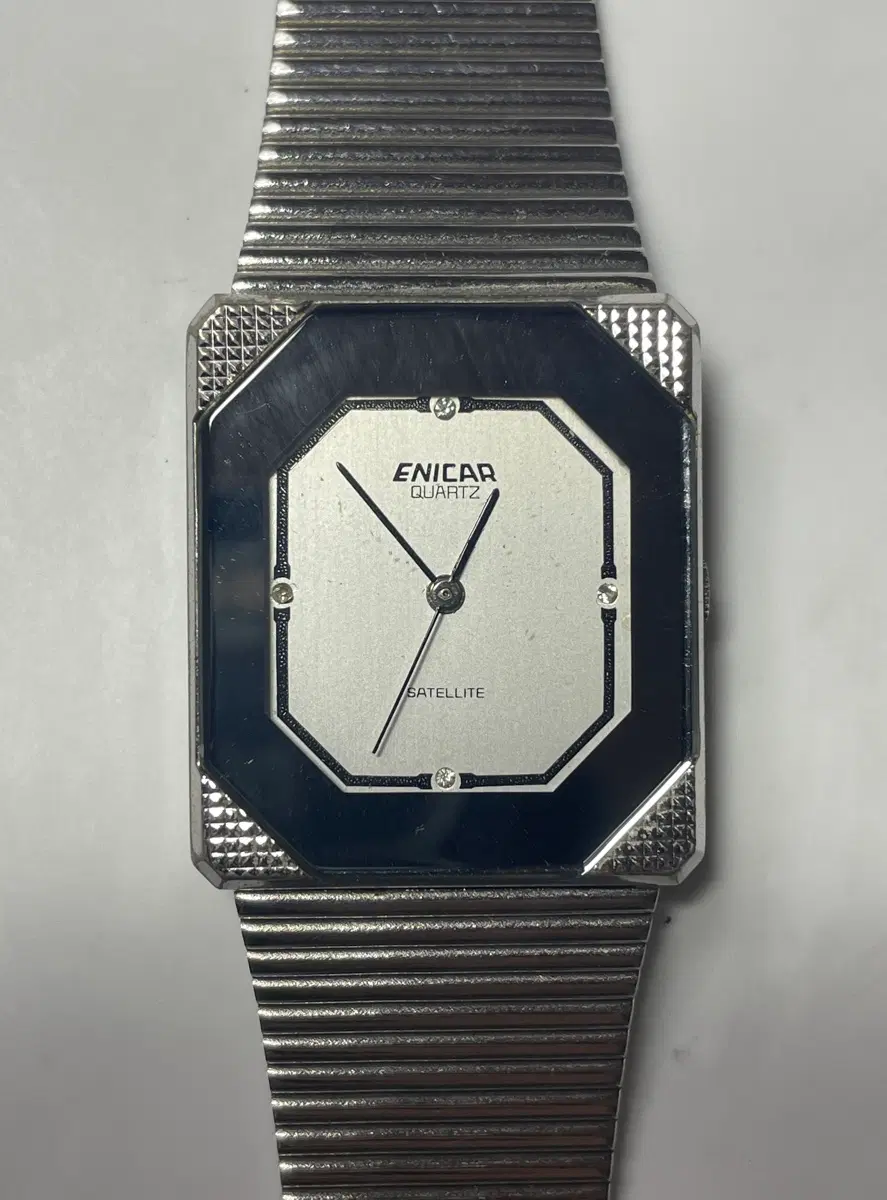 ENICAR - SATELLITE QUARTZ