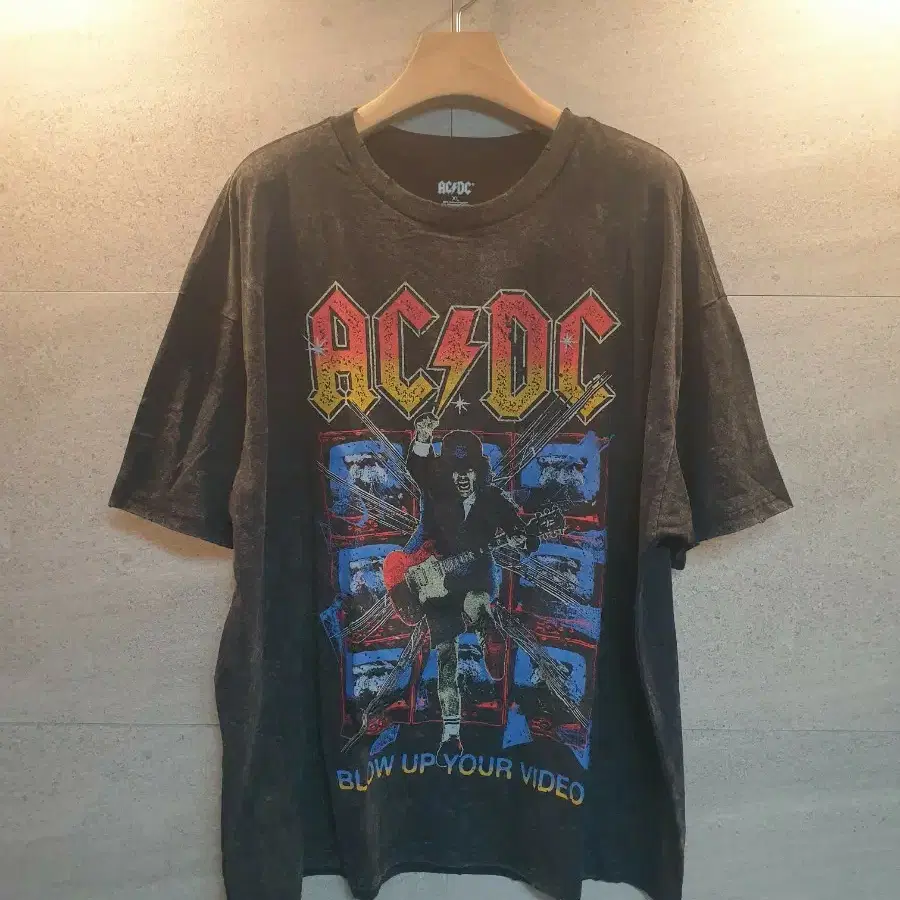 ACDC. 오피셜굿즈.1988 투어 반팔티.