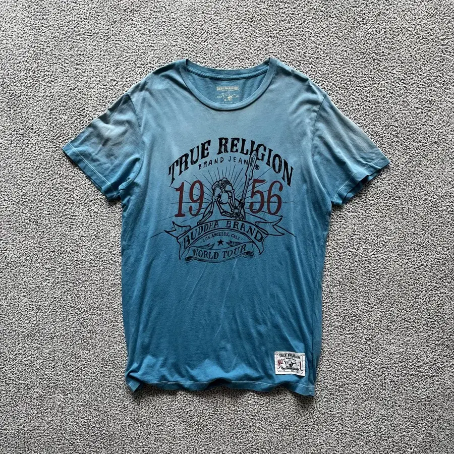 True Religion . 트루릴리전 페이딩 티셔츠