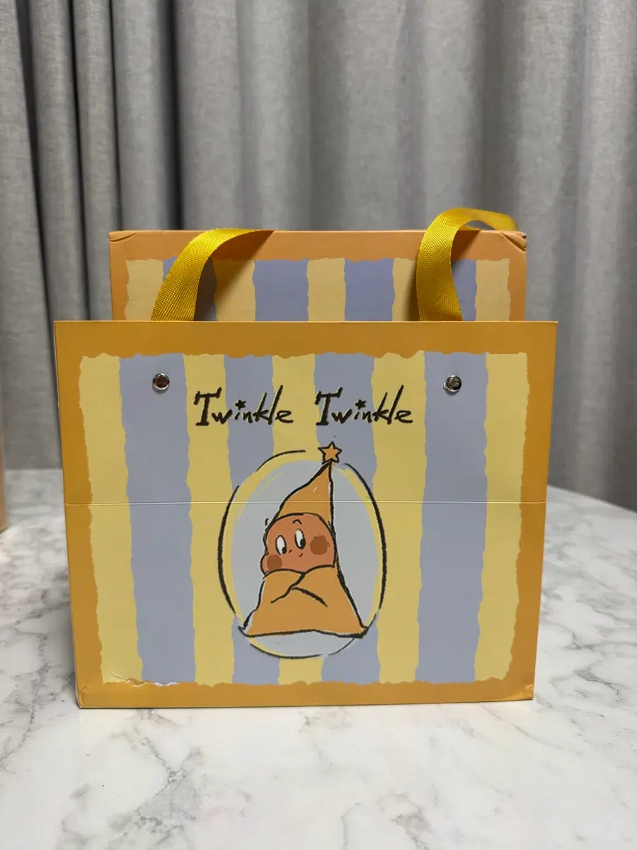 팝마트 작은별 머그컵