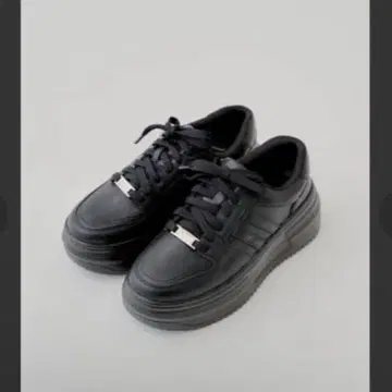 [판매 종료] Chico 통굽 디자인 스니커즈 블랙 24.5cm