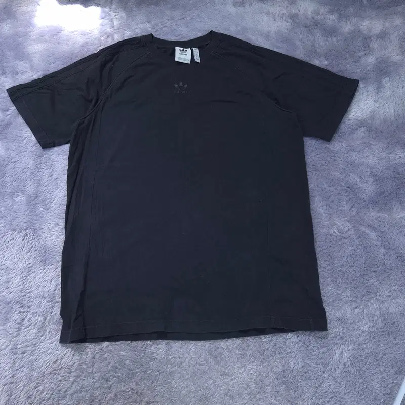 XL 24ss 아디다스 반팔 티 | 0812A23