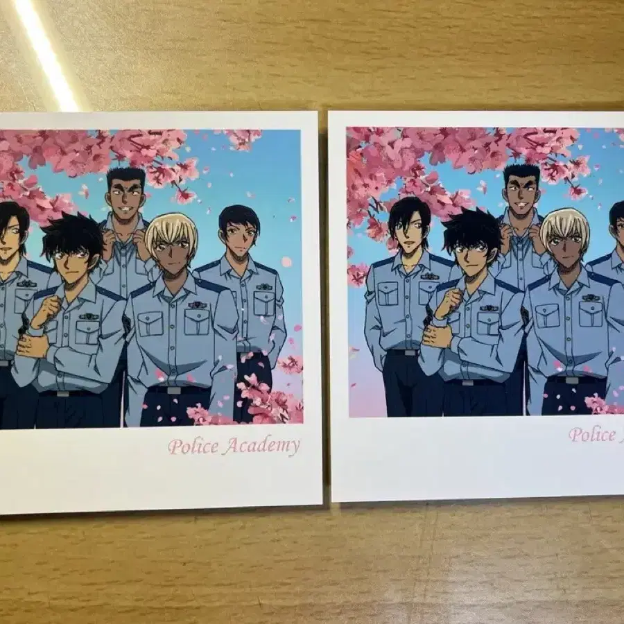 명탐정 코난 경찰동기조 벚꽃 폴라로이드 엽서 더현대 아르누보