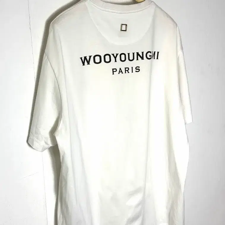 우영미 반팔