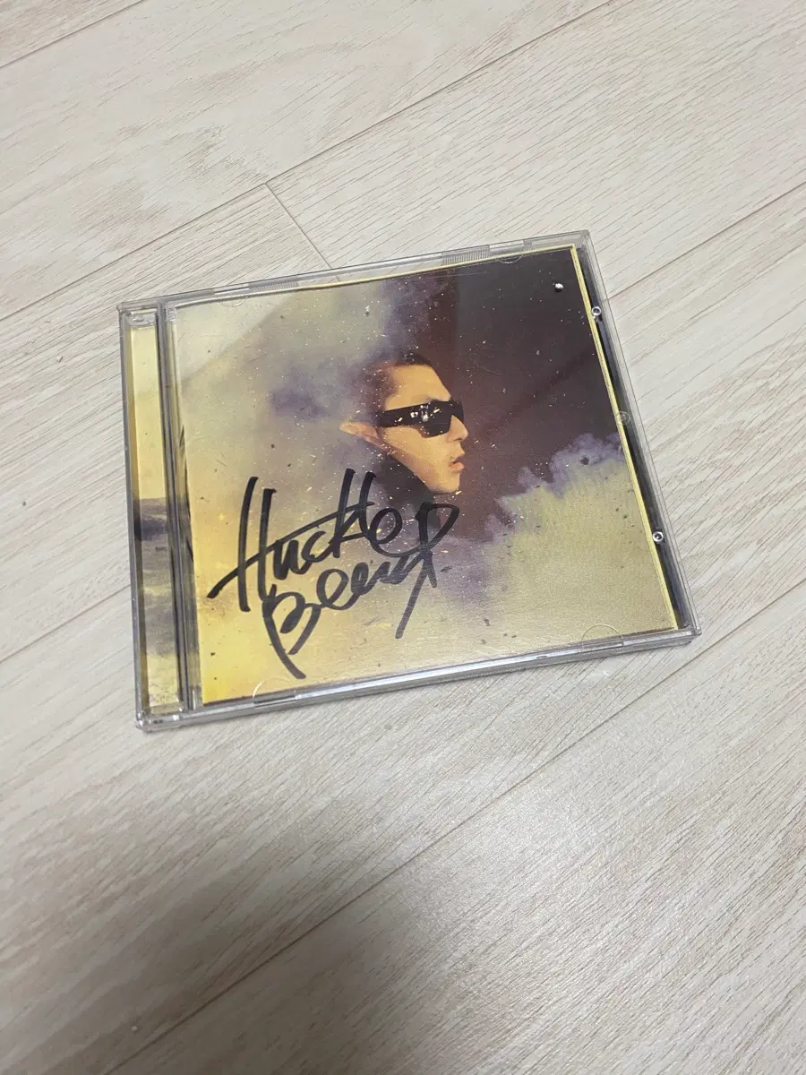 허클베리피 Man In Black 싸인 CD