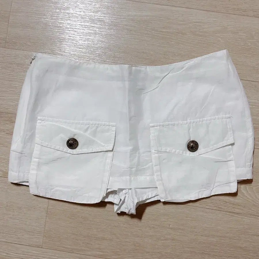 화이트 치마바지 숏 팬츠 핫팬츠