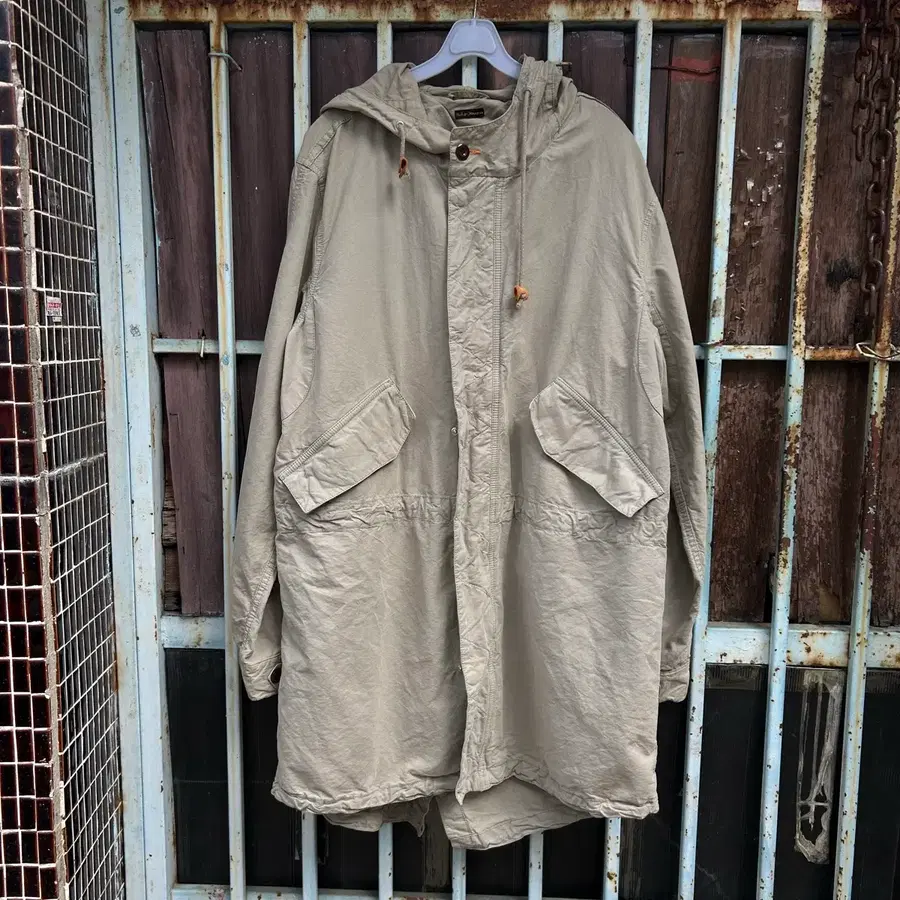 Nudie Jeans 베이직 파카 코트