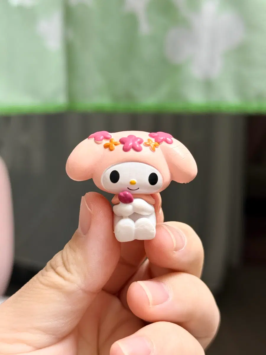 마이멜로디 딸기 크록스 지비츠 참