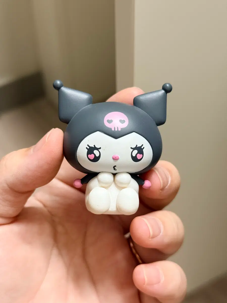 쿠로미 피규어 가챠