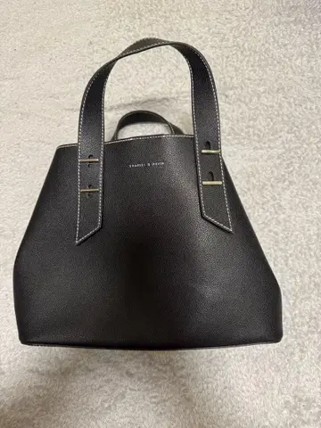 찰스앤키스 백
