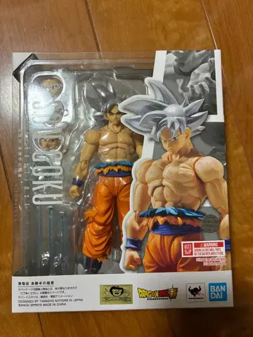 S.H.Figuarts 손오공 극한의 무의식 피규어