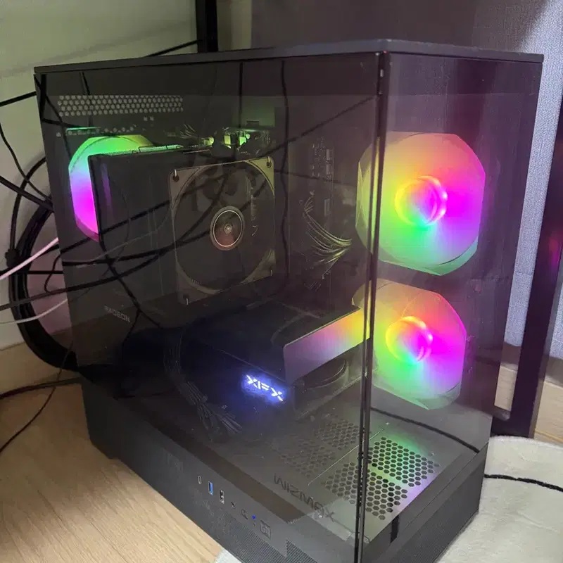 7800X3D + RX 9070 XT 게이밍PC / 5개월 사용