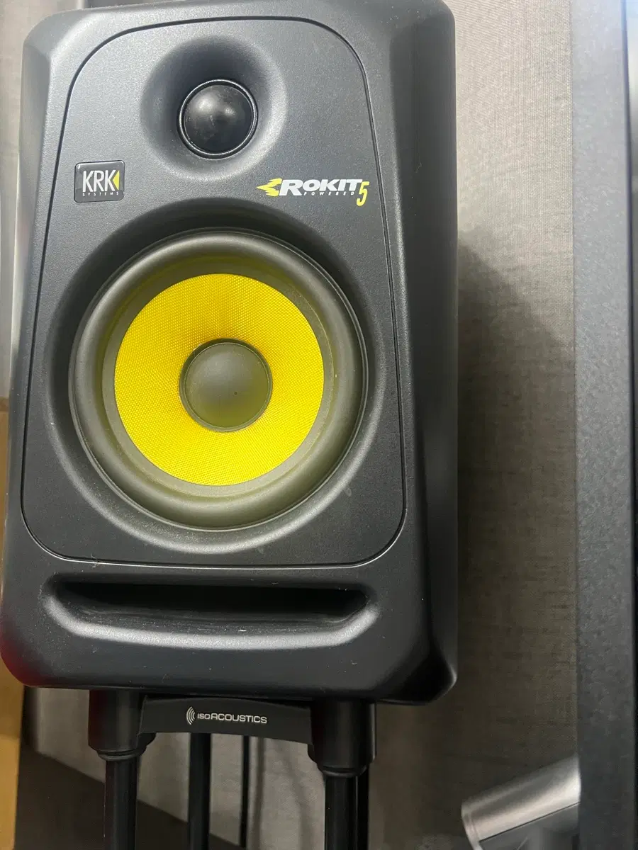 KRK Rokit5 G3 + ISO-130 방진스탠드 + 스칼렛 2i2