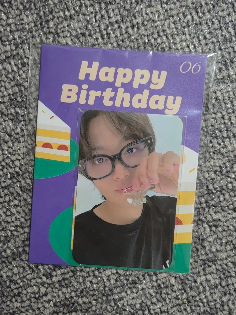 해찬 생일카드 포카 안경해찬