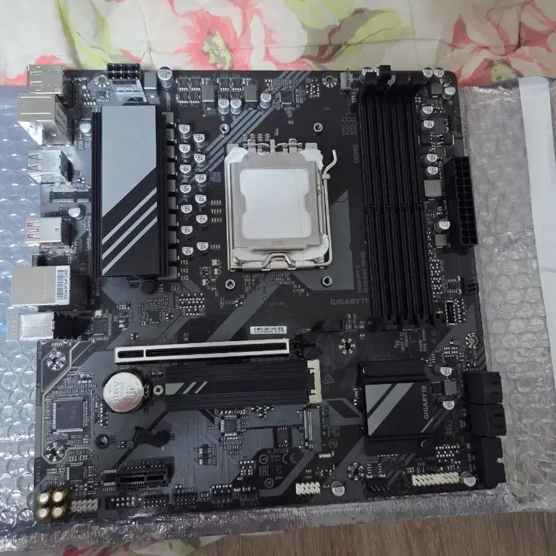 기가바이트 B650M K rev1.1 제이씨현