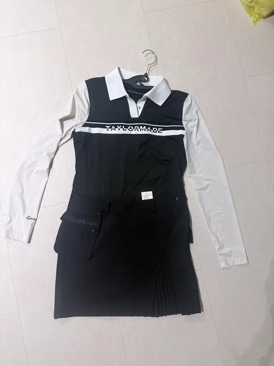 테일러메이드 골프복시트