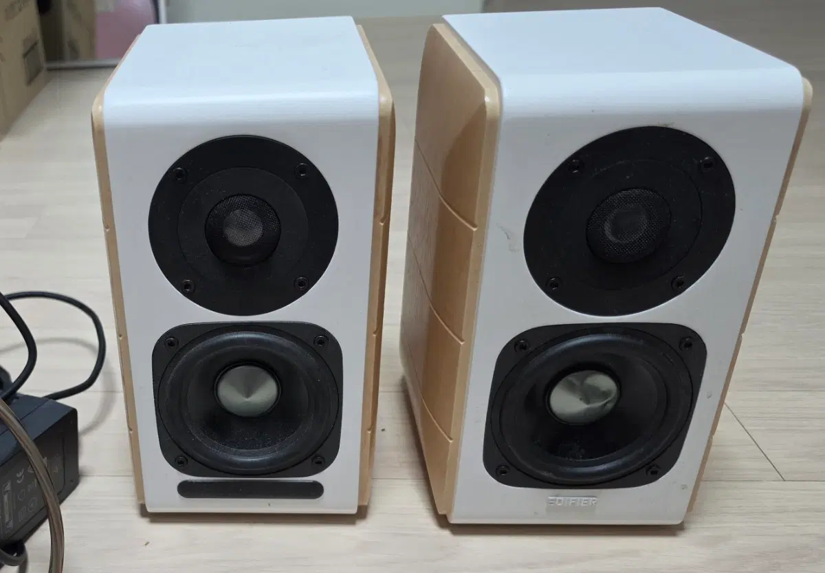 에디파이어 S880 스피커