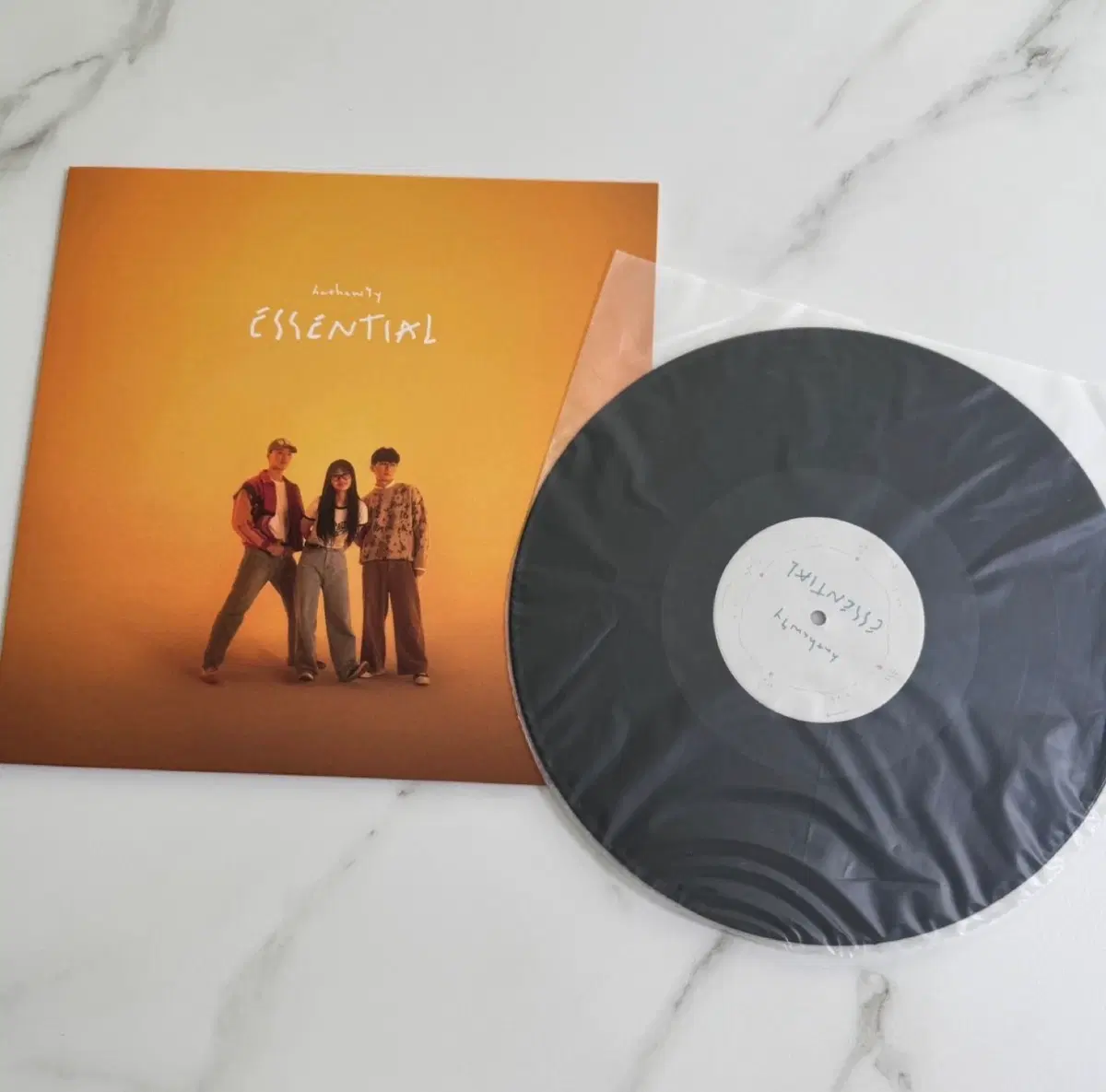 해서웨이 Essential LP