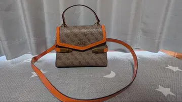 GUESS 숄더백 브라운 오렌지