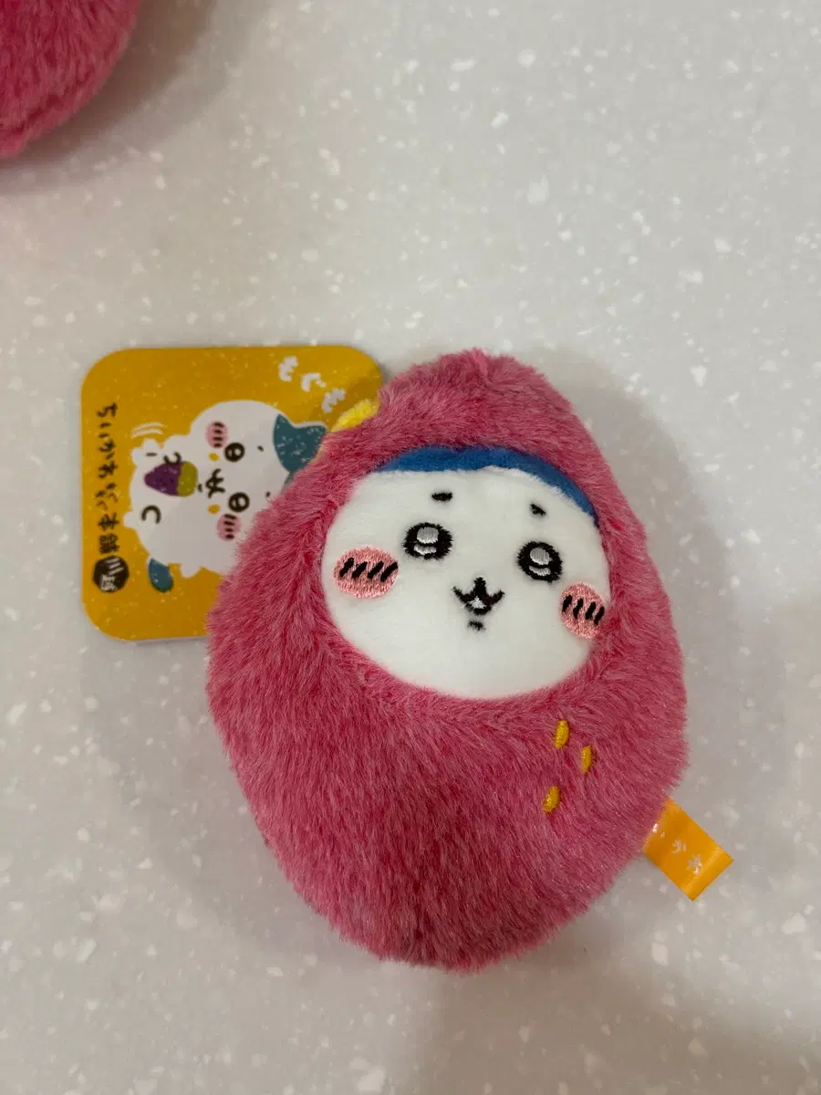 치이카와 모구모구혼포 가마고에 고구마 누이 마스코트 하치와레