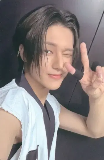 ATEEZ THE WORLD EP.FIN : WILL WOO YOUNG 트레이딩 카드 A-A