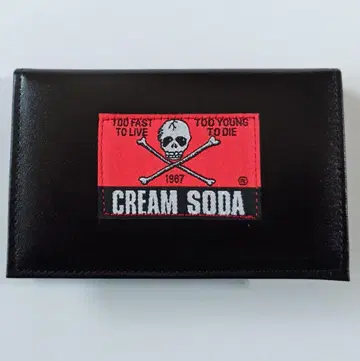 [ 새상품 ] 핑크 드래곤 / Cream Soda 가죽 패스 케이스