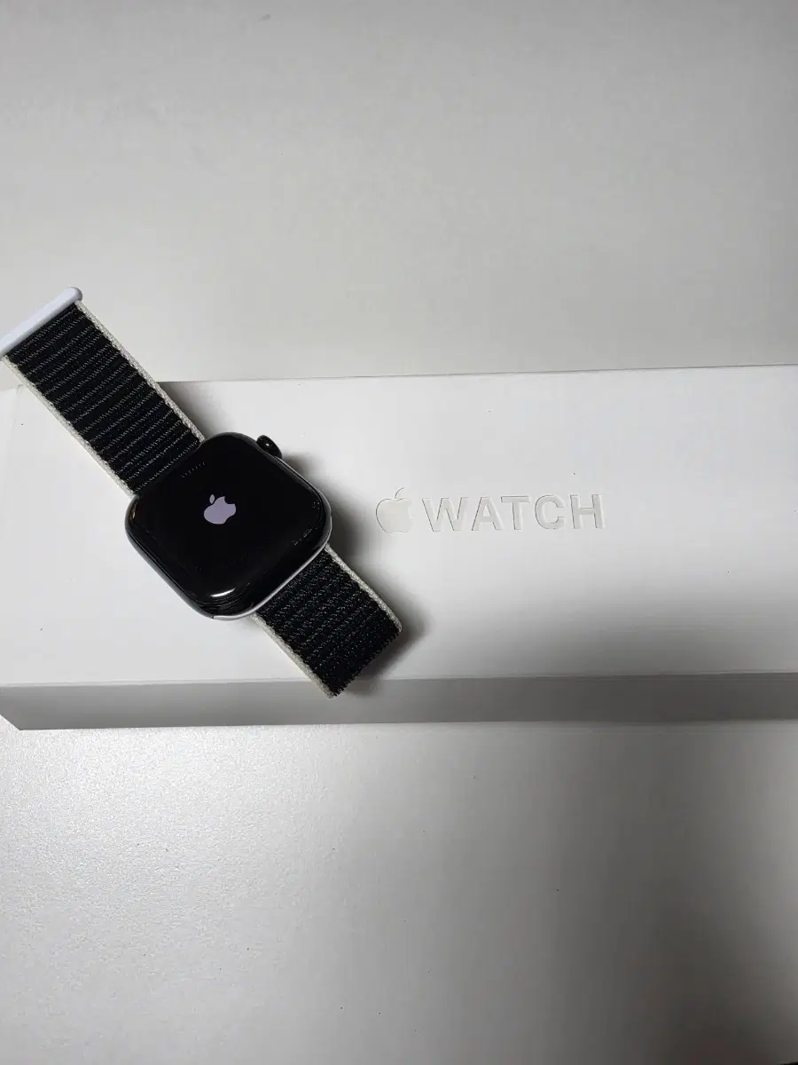 애플워치 10 제트블랙 42mm GPS 팝니다