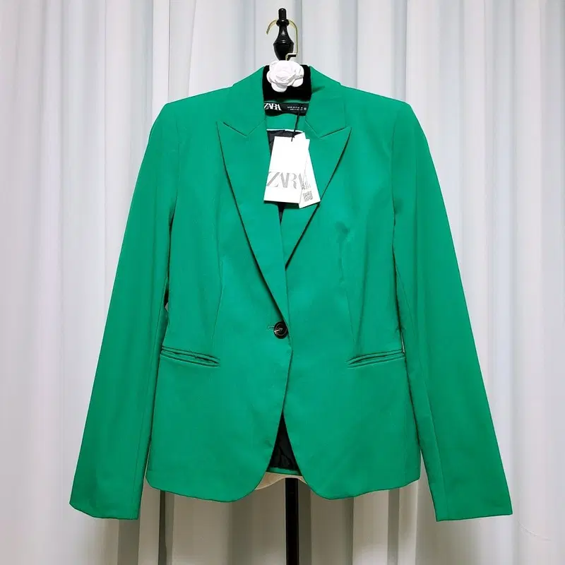 ZARA 자라 비비드 테일러드 핏 싱글 블레이저