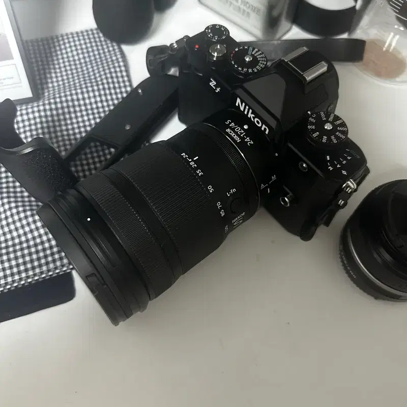 니콘 zf 블랙 번들킷 + 24-120 f4 등 팝니다 풀박, S급