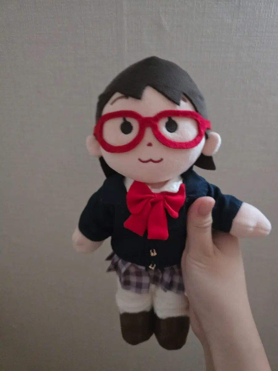 이라스토야 학생 누이 인형 판매 합니다!