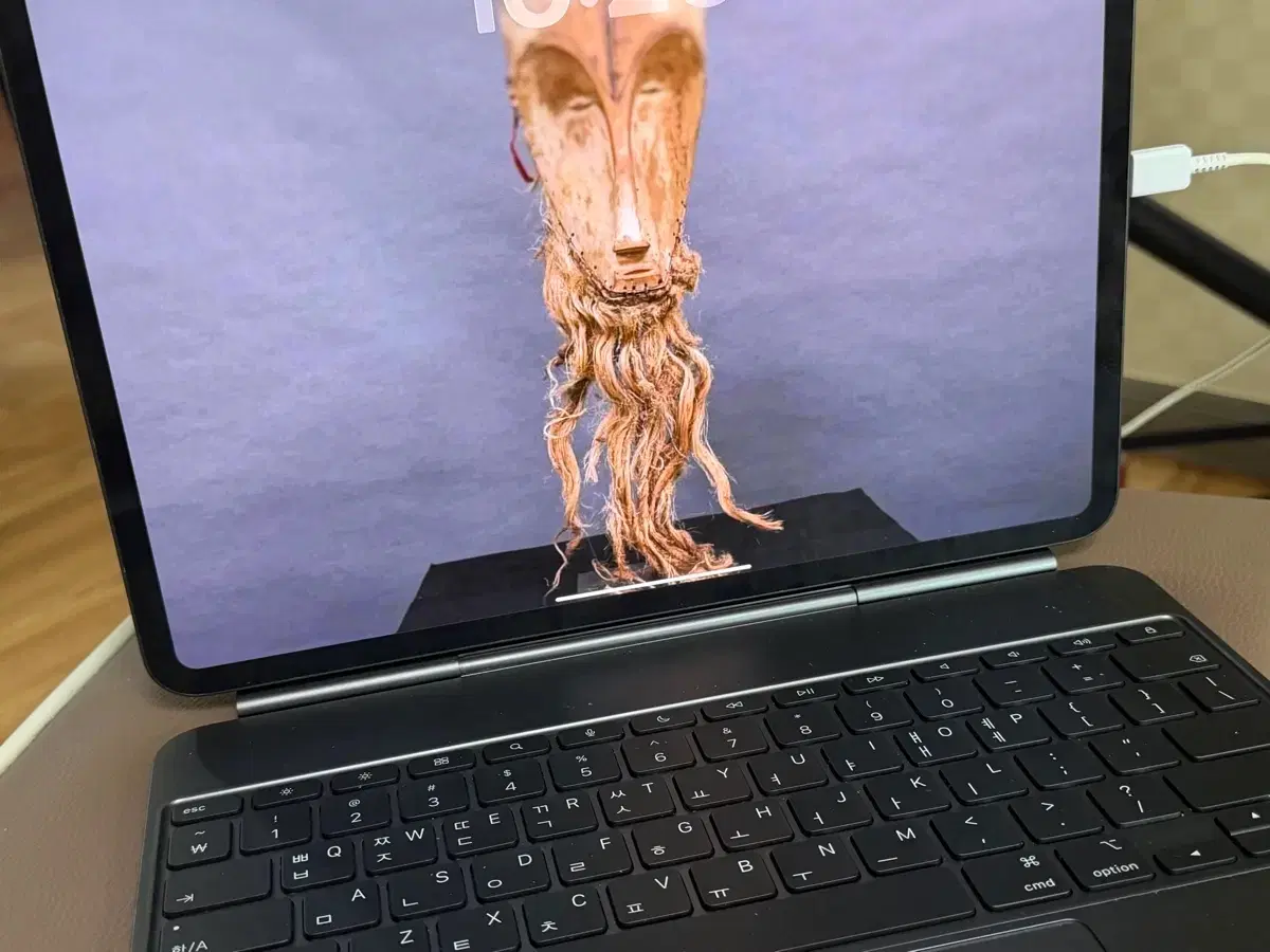 [판매완료]애플 아이패드 Apple iPad Pro 13 M4 512GB Wi-Fi 매직키보드 세트