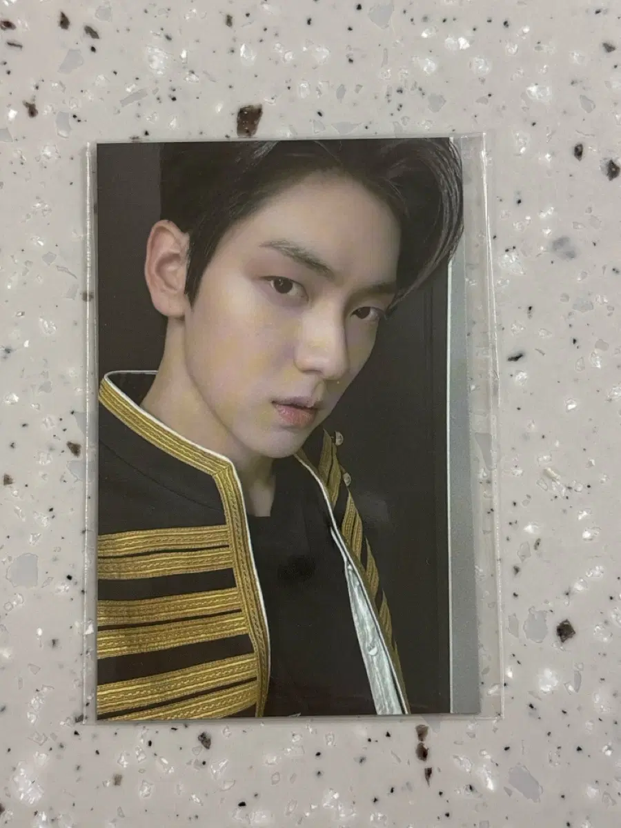 오늘만 이가격)투바투 전시회 머치 특전 포카 수빈 미개봉 txt soobin LAYERS OF US
