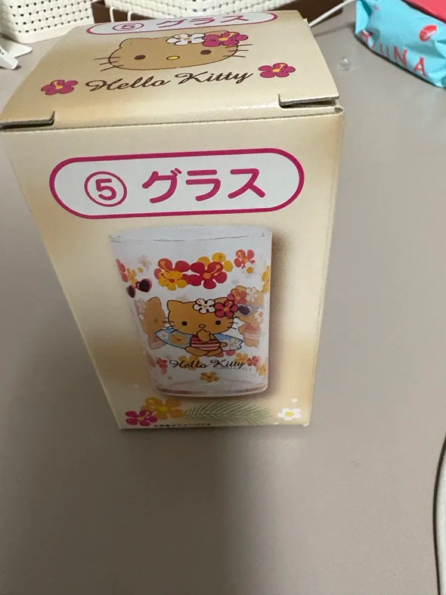 태닝 키티 이치방쿠지 컵 판매