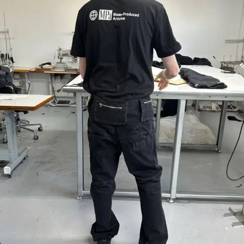 MPa BAG PANTS (BLACK)