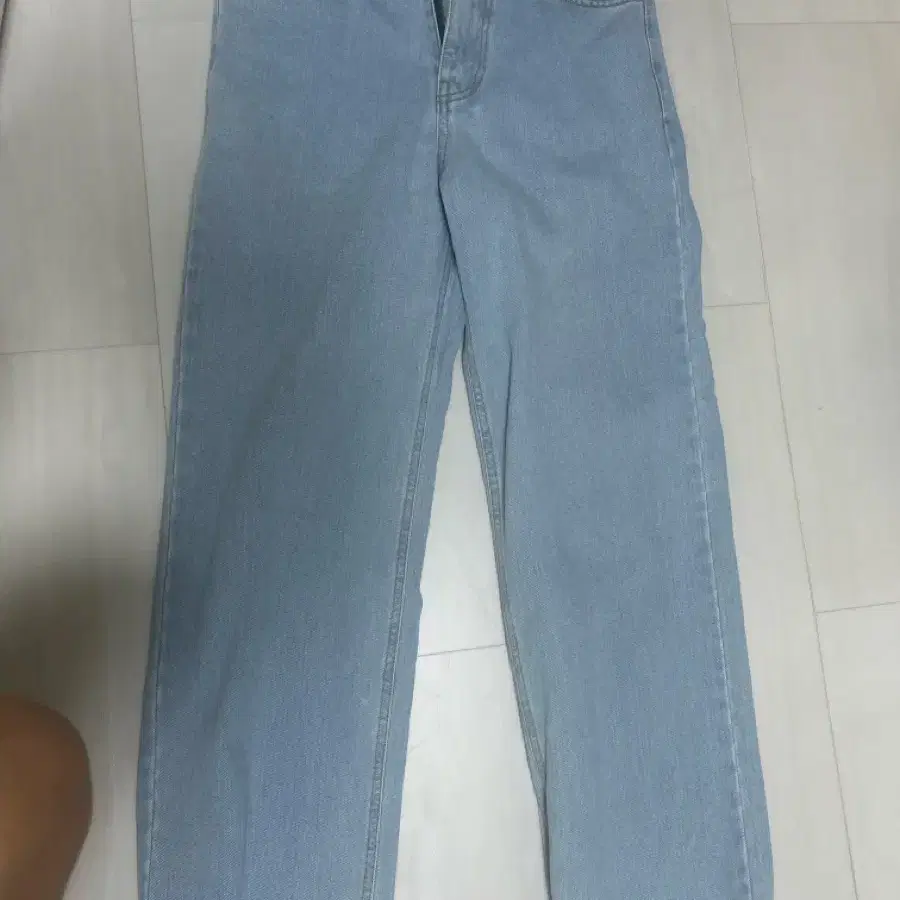 Public icon denim