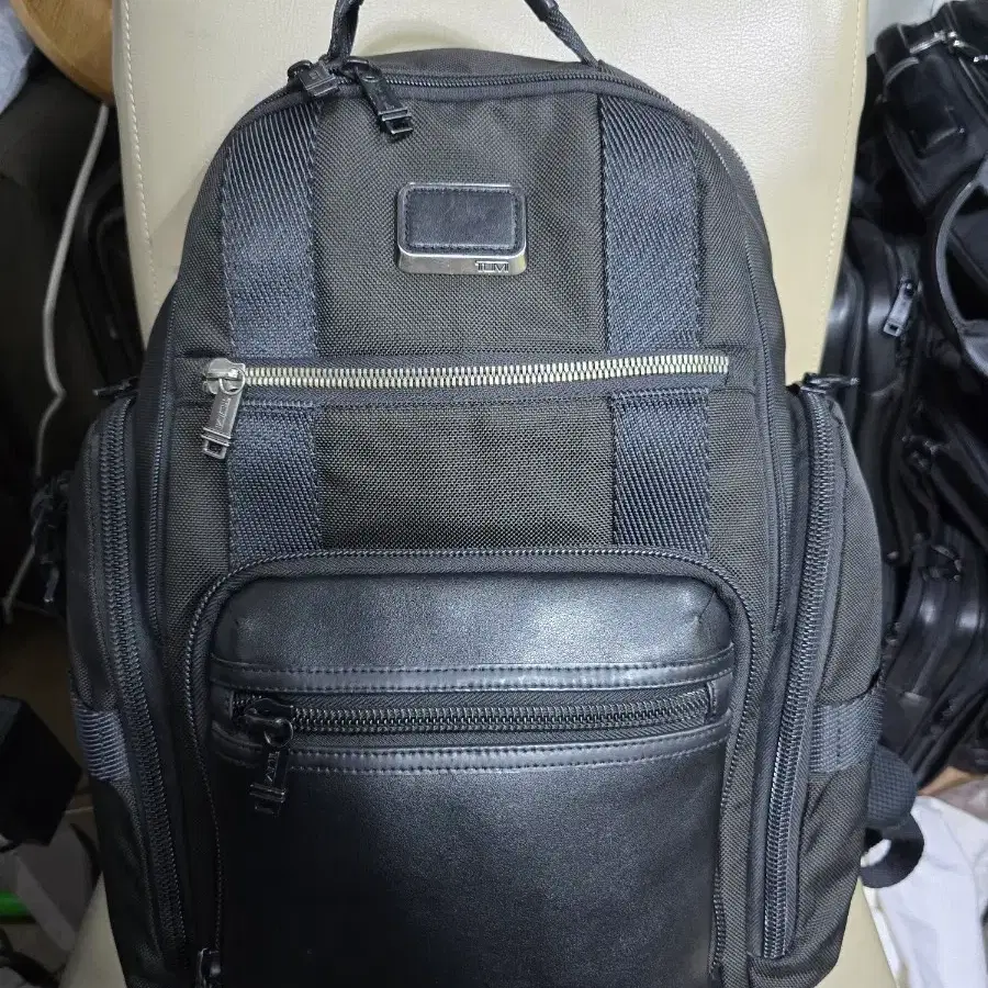 TUMI 투미 232389D 셰퍼드 백팩 판매합니다