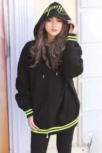 rady 후드 로고 자수 후드티 S