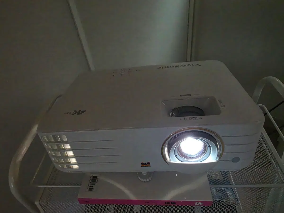 뷰소닉 vx350 4k 빔프로젝터