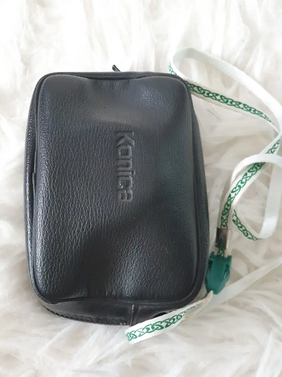KONICA C35